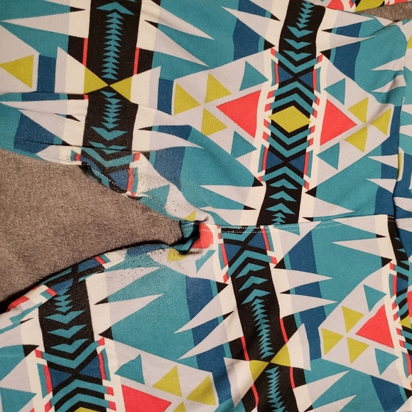 Set of 3- GUC LuLaRoe One Size Leggings - Picture 9 of 9